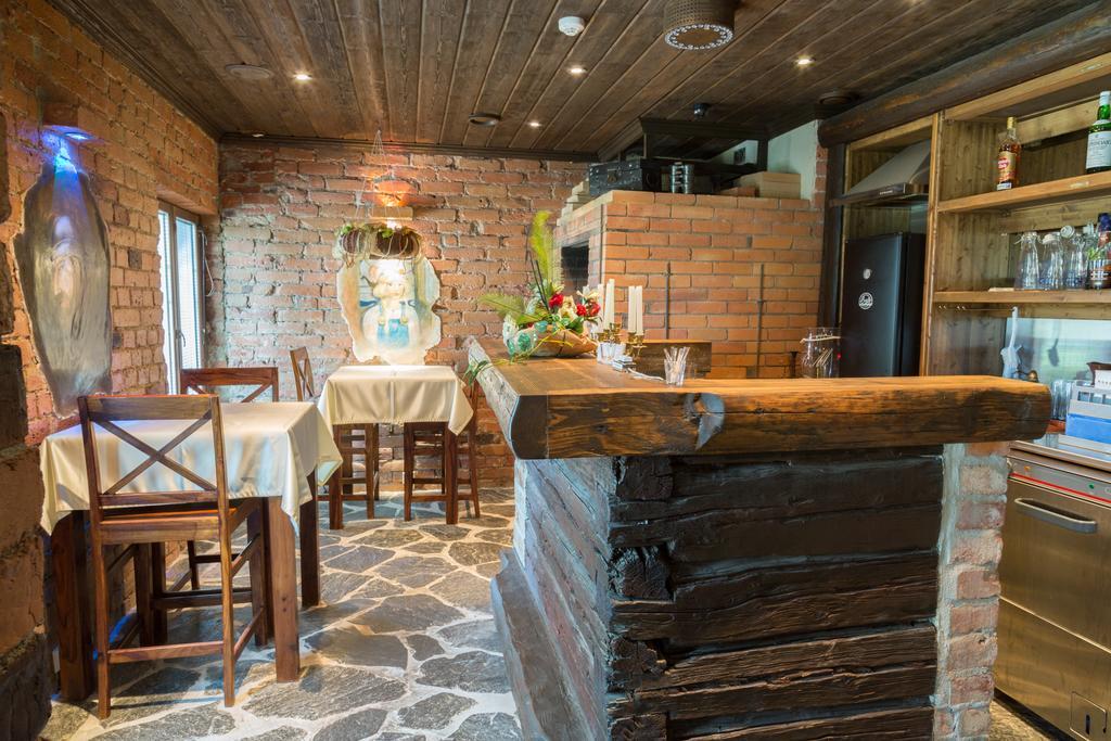 Vaihmalan Hovi Hotel 3*